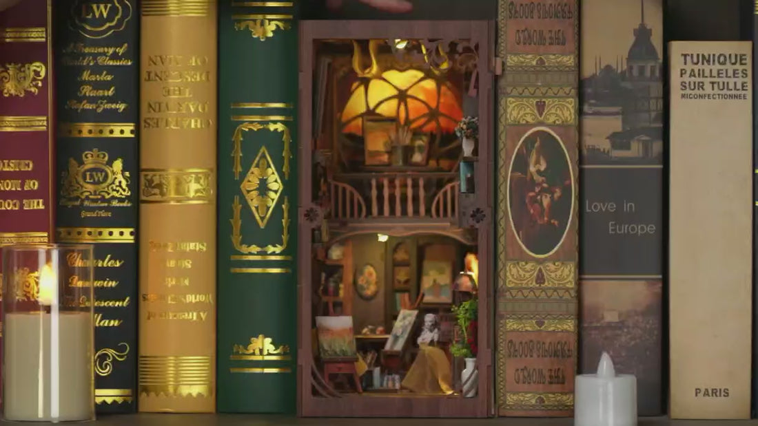 World in a Frame Artistic DIY kit build and illuminated finished display video