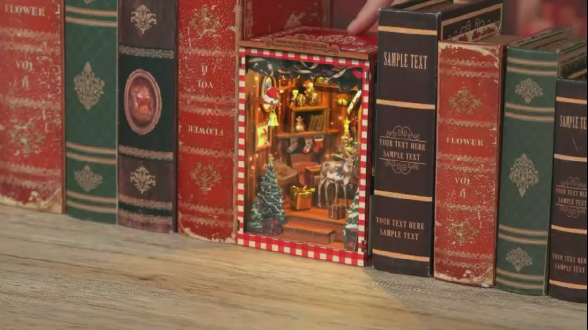 Charger la vidéo : Snowy Christmas Cabin DIY kit build and illuminated finished display video