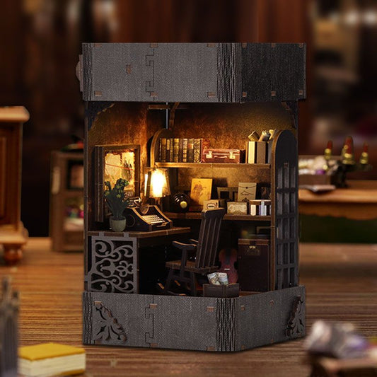 Mini Detective Agency DIY Book Nook Kit