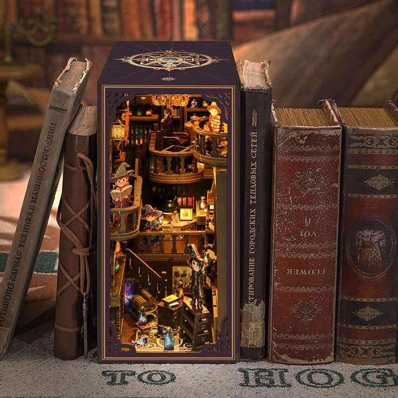 Little Wizards' Potion Lab DIY Book Nook Kit