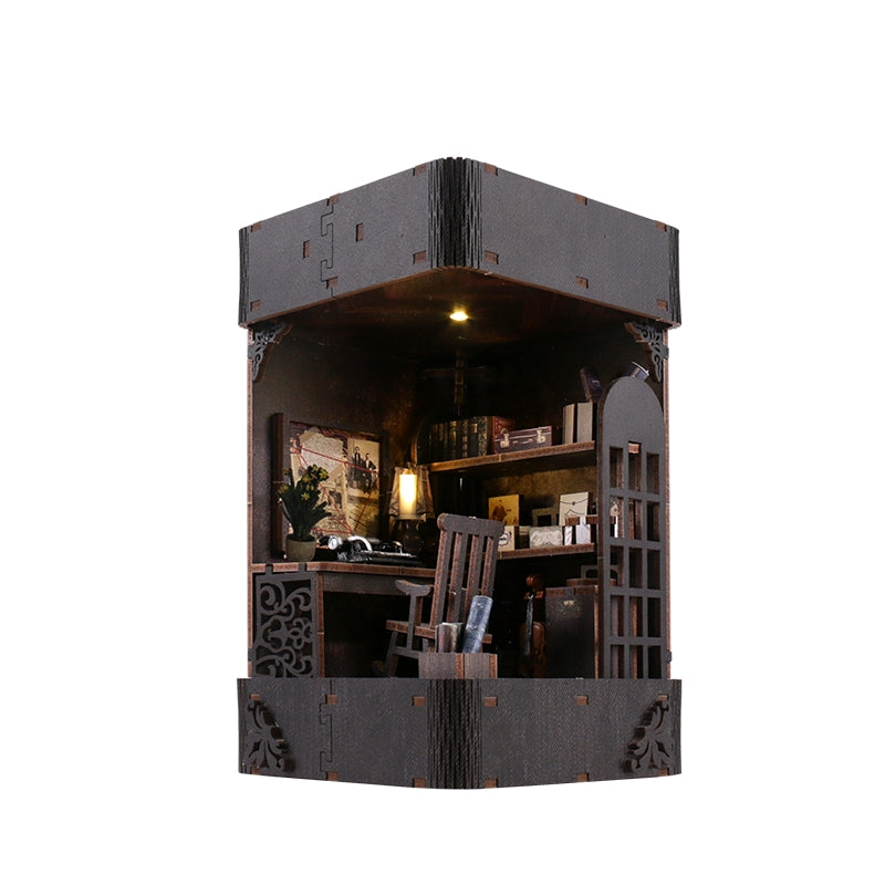Mini Detective Agency DIY Book Nook Kit